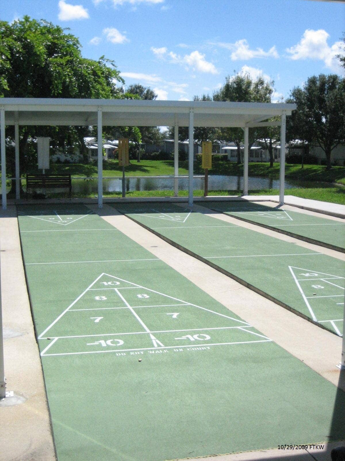 West Lakes Shuffleboard Courts