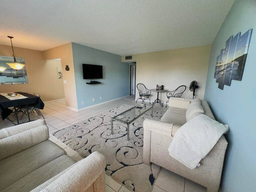 358 TILFORD Q, #358, Deerfield Beach, FL 33442 Living Area