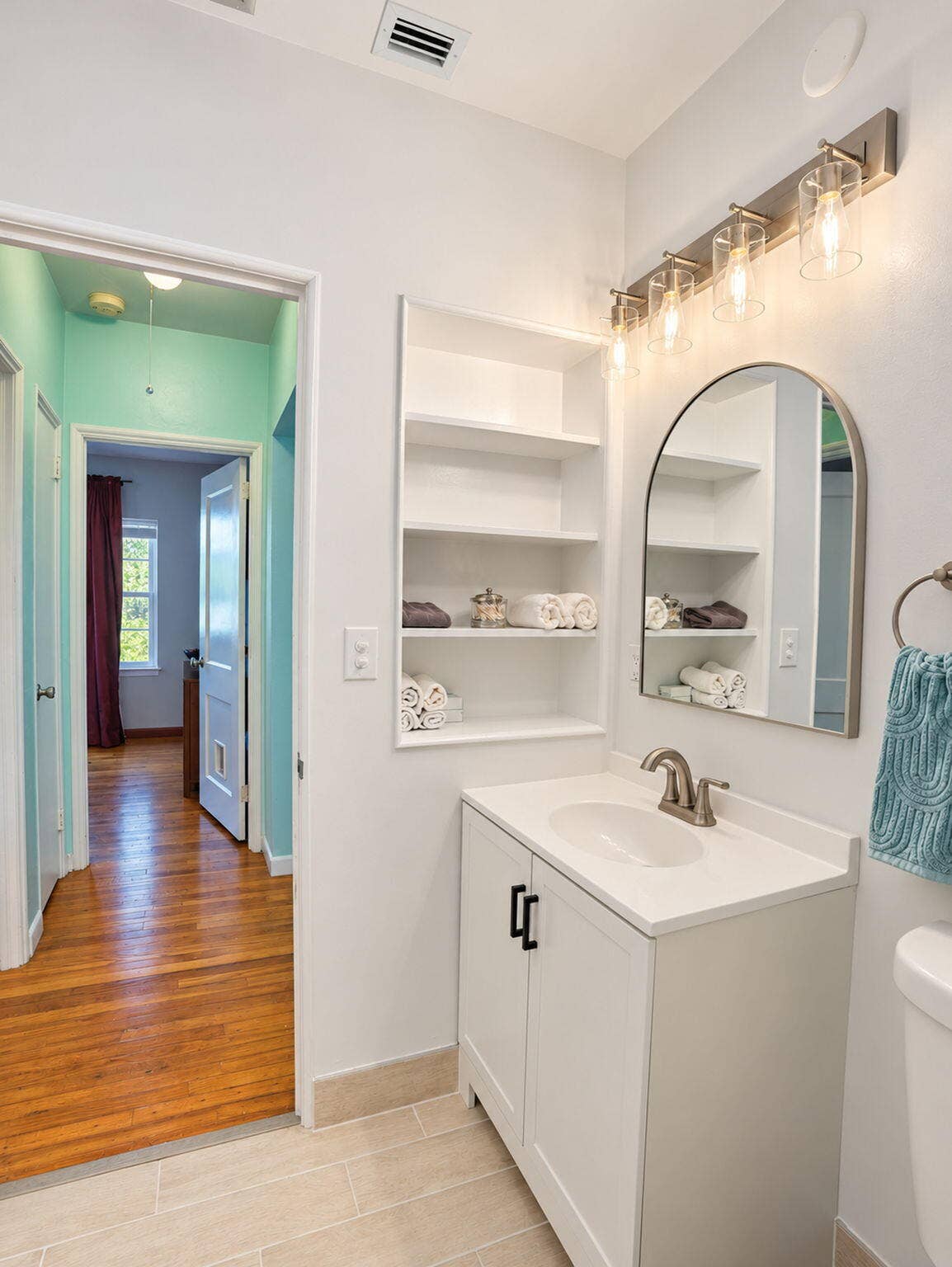 2602 MCKINLEY Street, Hollywood, FL 33020 59-web-or-mls-018_Property_018_Edited