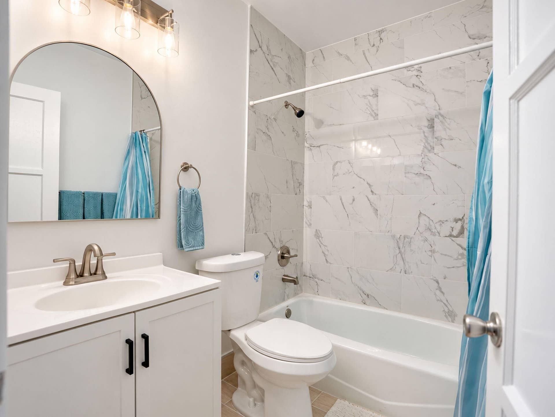 2602 MCKINLEY Street, Hollywood, FL 33020 43-web-or-mls-014_Property_014_Edited