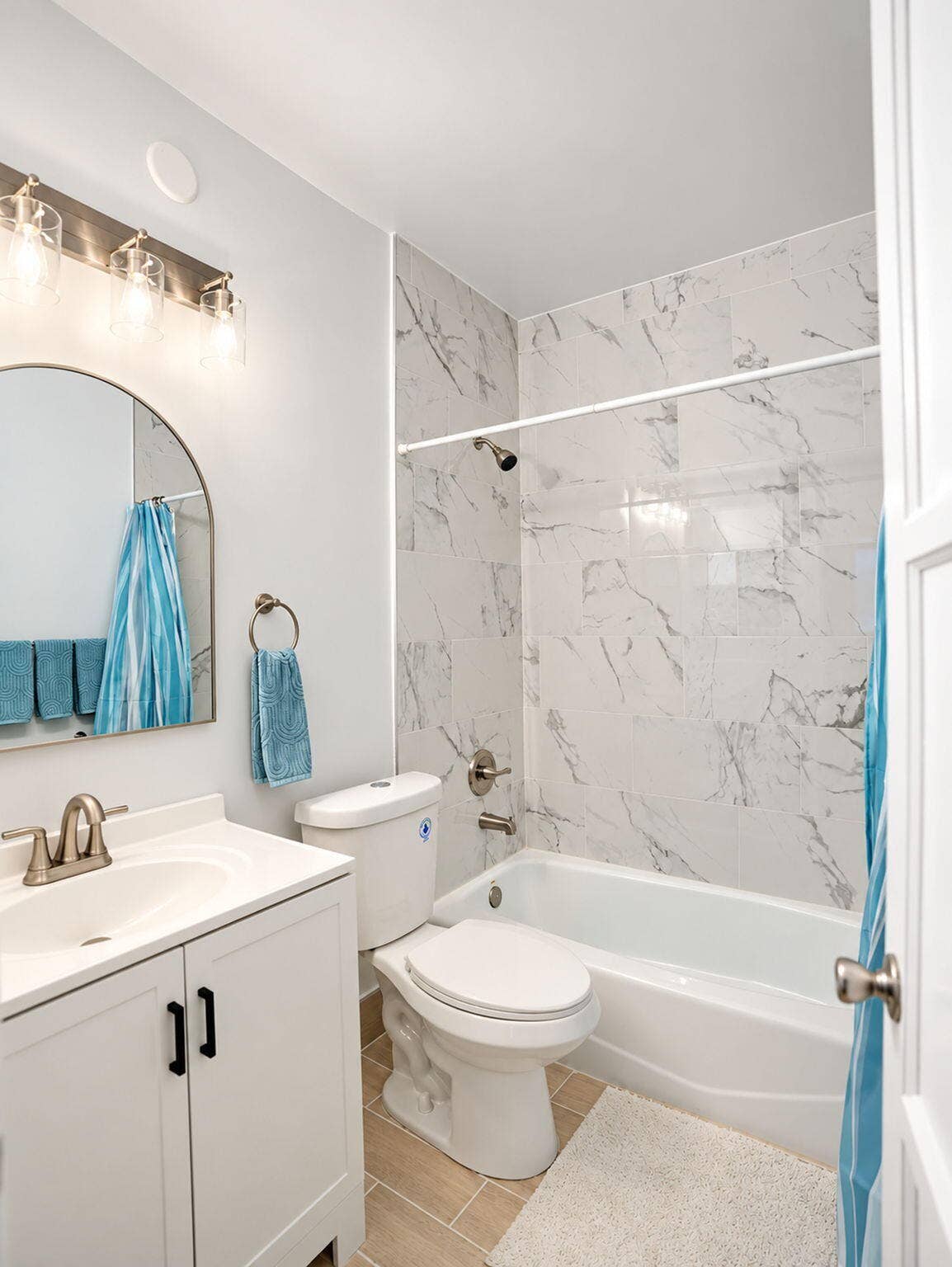 2602 MCKINLEY Street, Hollywood, FL 33020 42-web-or-mls-015_Property_015_Edited