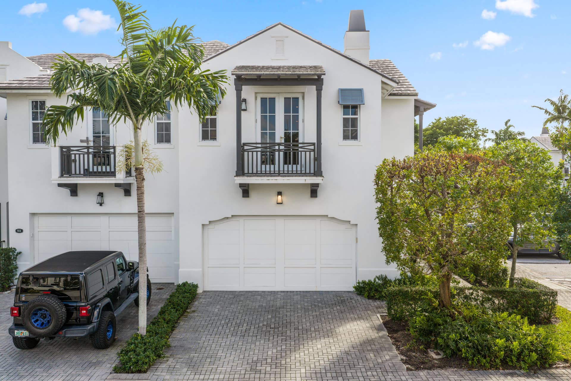 914 St George Boulevard