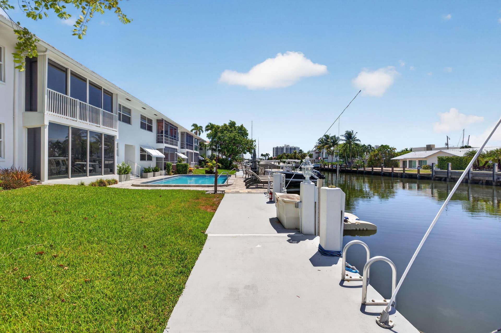 2820 NE 30TH Street, #9, Fort Lauderdale, FL 33306 Waterfront property