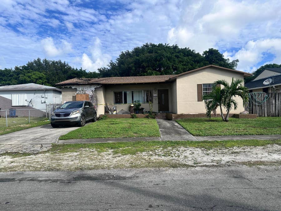 Property photo for 712 NW 9TH Court NW, Hallandale Beach, FL