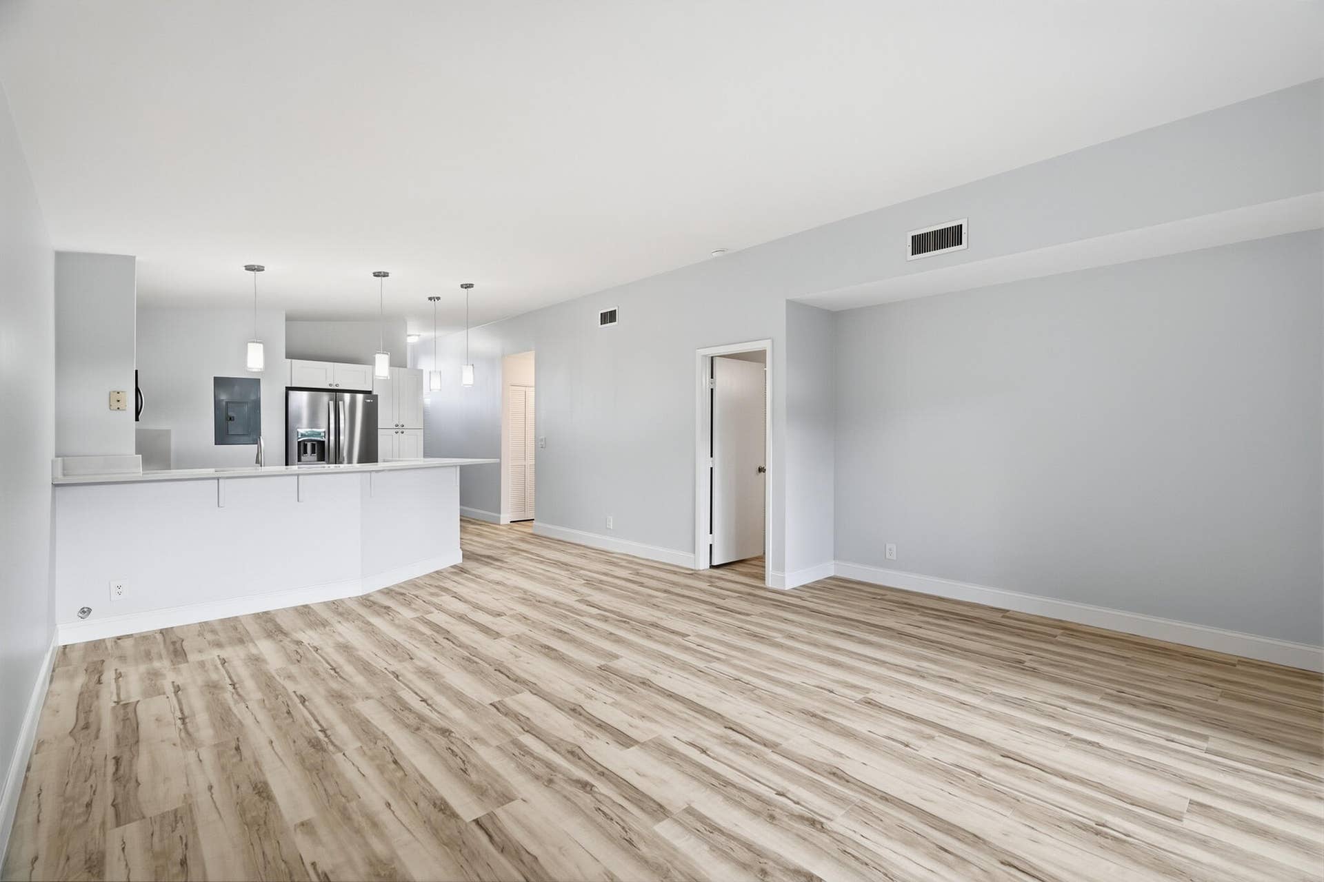 11634 ORANGE BLOSSOM Lane, #9b, Boca Raton, FL 33428 Living room