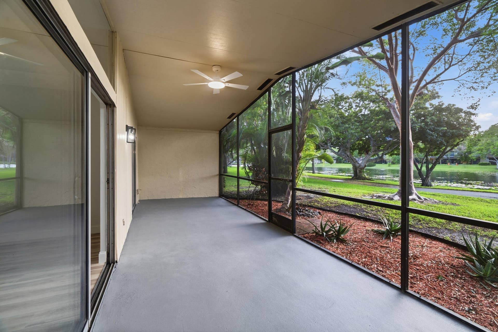 11634 ORANGE BLOSSOM Lane, #9b, Boca Raton, FL 33428 18