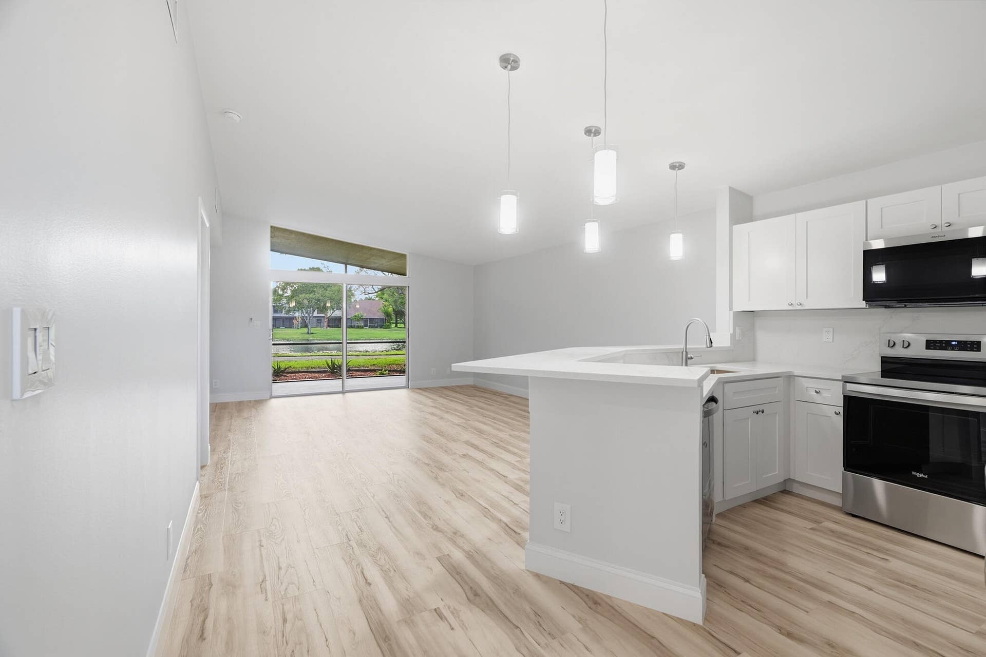 11634 ORANGE BLOSSOM Lane, #9b, Boca Raton, FL 33428 08
