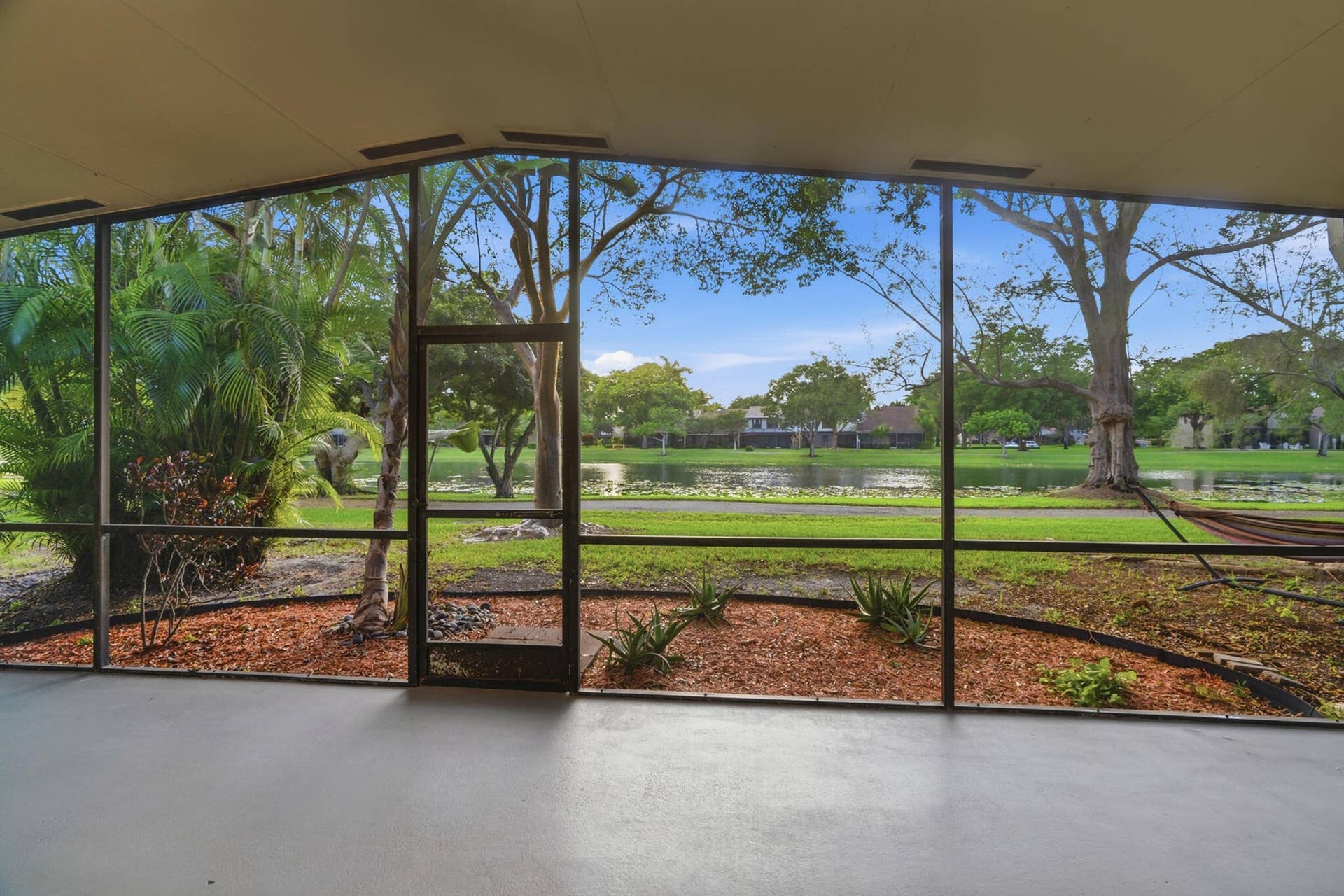 11634 ORANGE BLOSSOM Lane, #9b, Boca Raton, FL 33428 Enclosed Patio