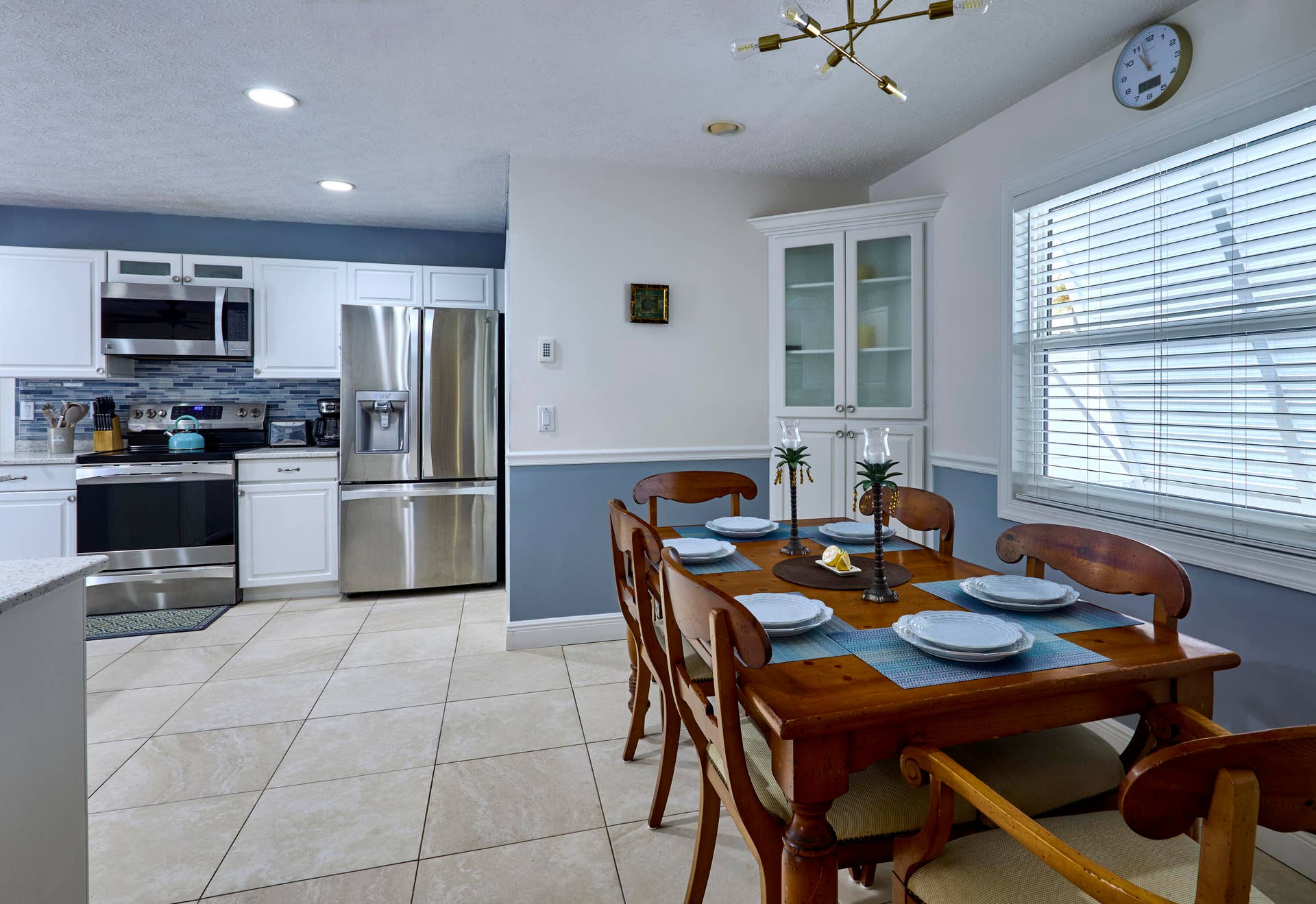 2485 NE 16TH Court, Jensen Beach, FL 34957 Interior_4_8287_