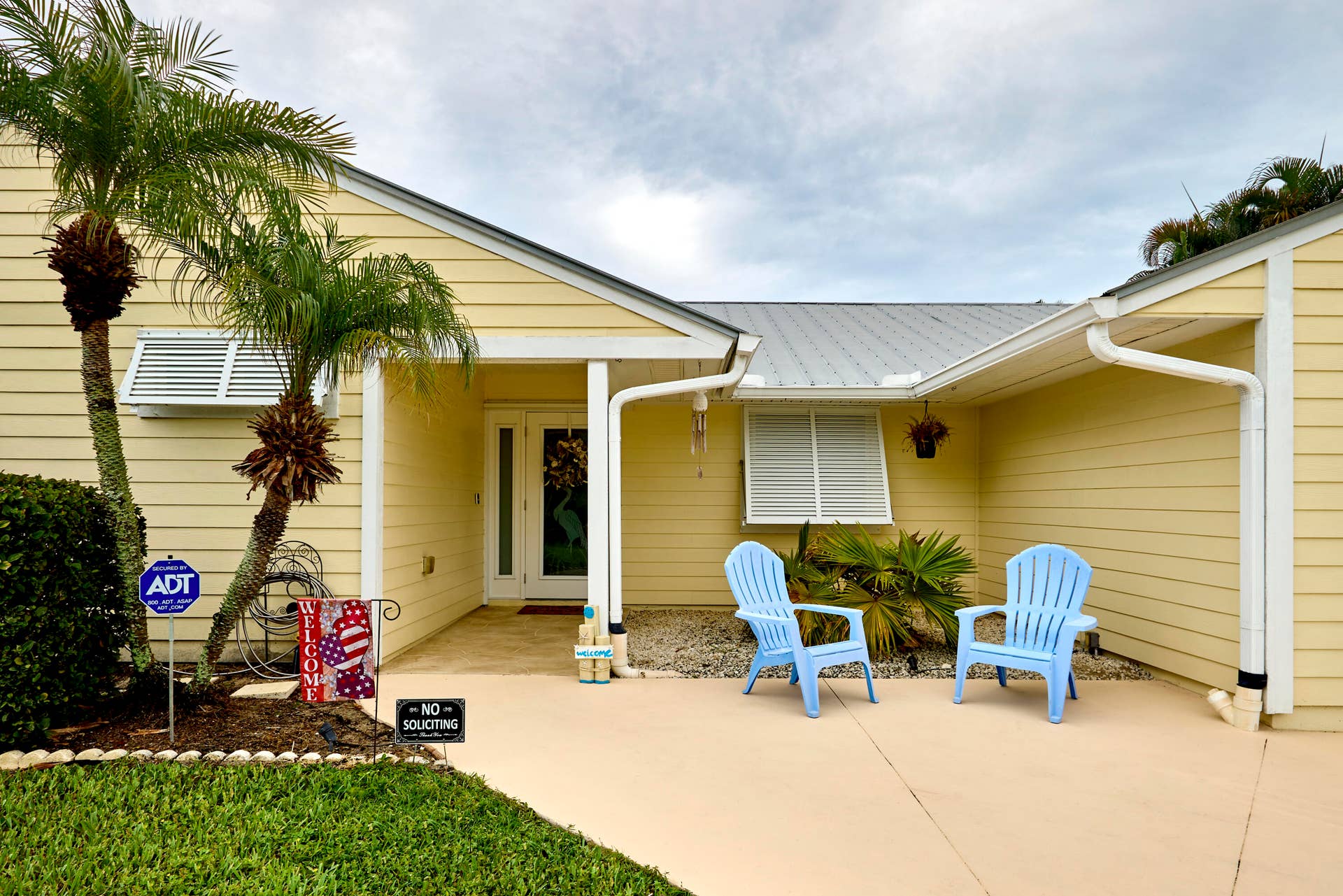 2485 NE 16TH Court, Jensen Beach, FL 34957 Exterior Of House_3_8268_