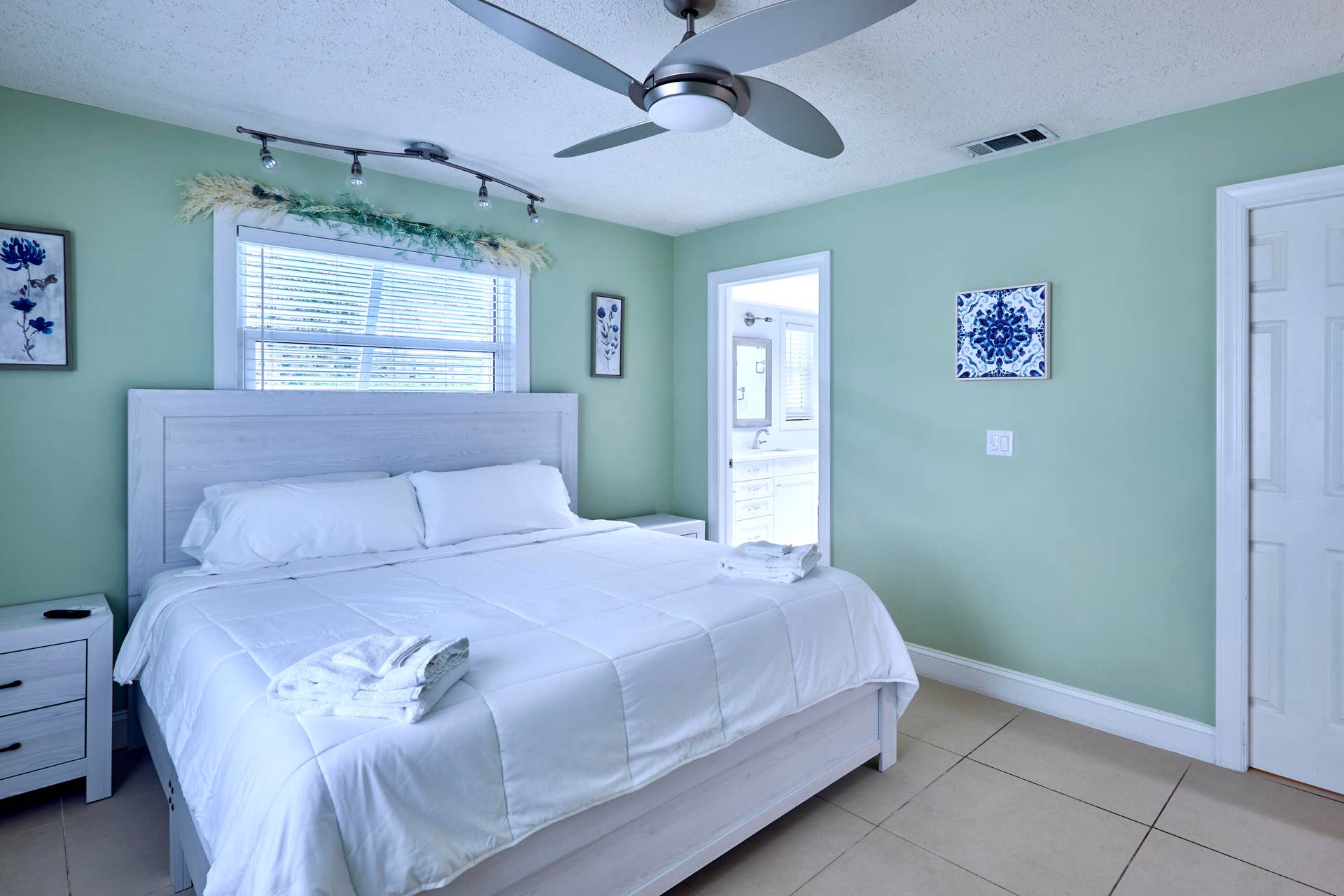 2485 NE 16TH Court, Jensen Beach, FL 34957 Bedroom_1B_8308_