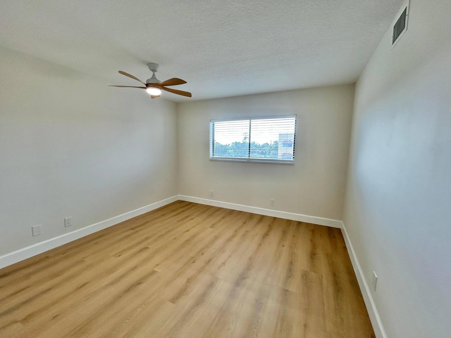 4725 LUCERNE LAKES Boulevard E, #413, Lake Worth, FL 33467 Guest Bedroom