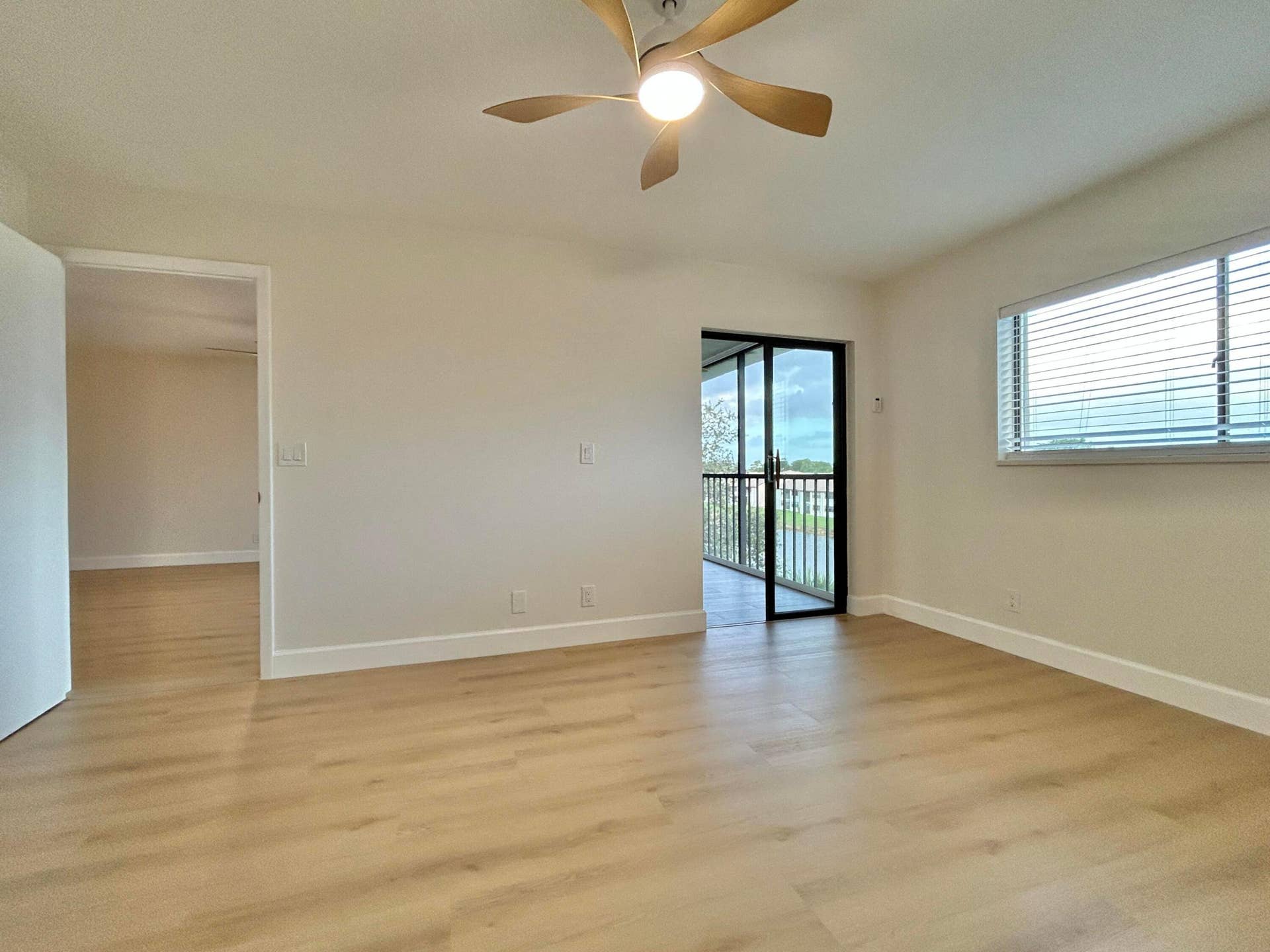 4725 LUCERNE LAKES Boulevard E, #413, Lake Worth, FL 33467 Primary Bedroom