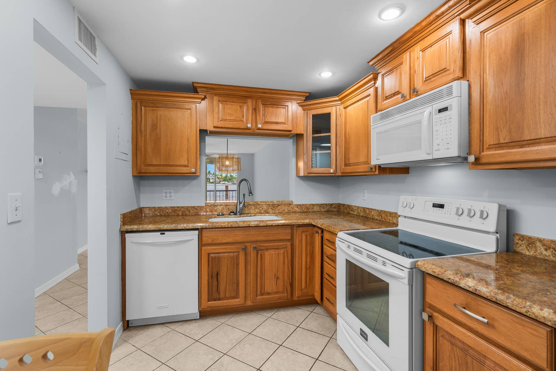 777 S FEDERAL Highway, #103G, Pompano Beach, FL 33062 DSC03482 - Copy - Copy