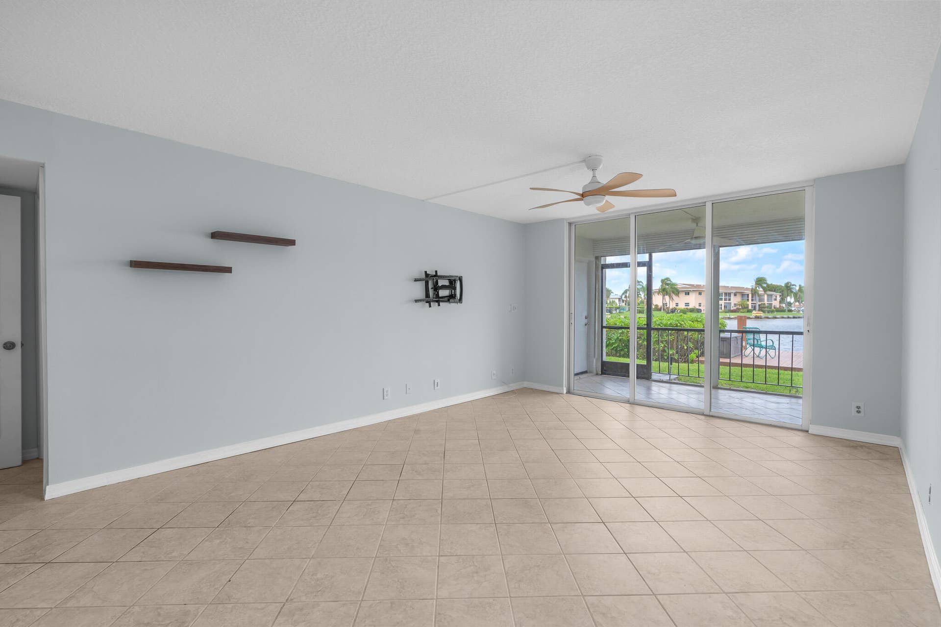777 S FEDERAL Highway, #103G, Pompano Beach, FL 33062 DSC03435 - Copy