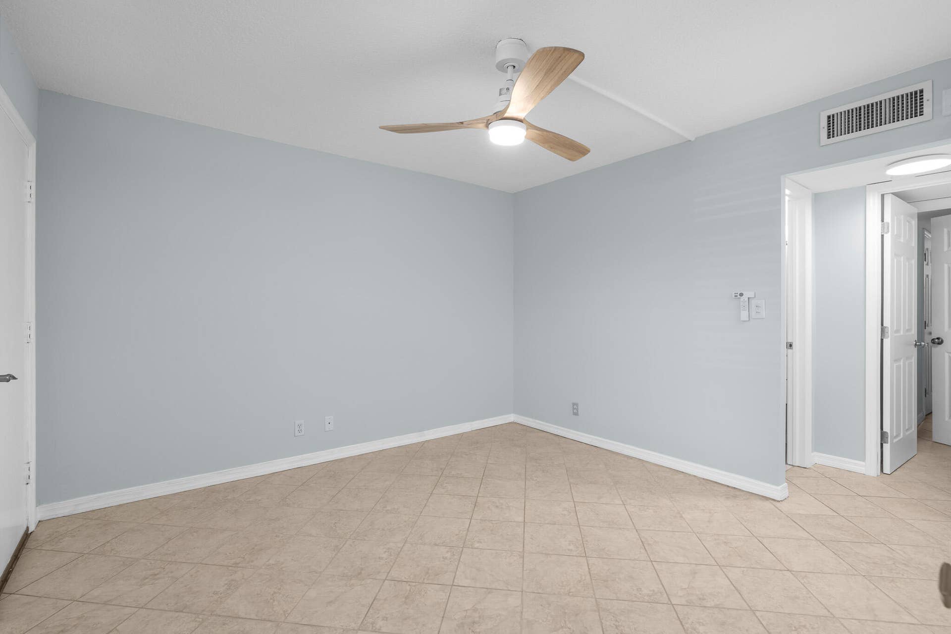 777 S FEDERAL Highway, #103G, Pompano Beach, FL 33062 DSC03413 - Copy