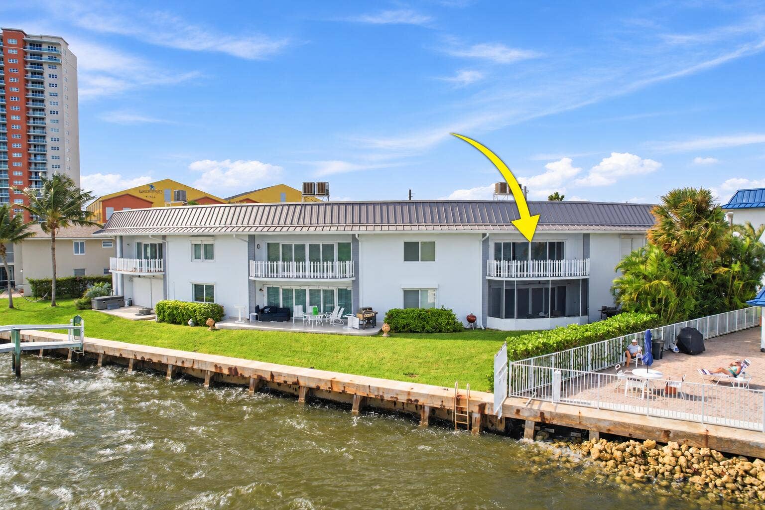 371 Wilma Circle, #4, Riviera Beach, FL 33404 Corner Unit