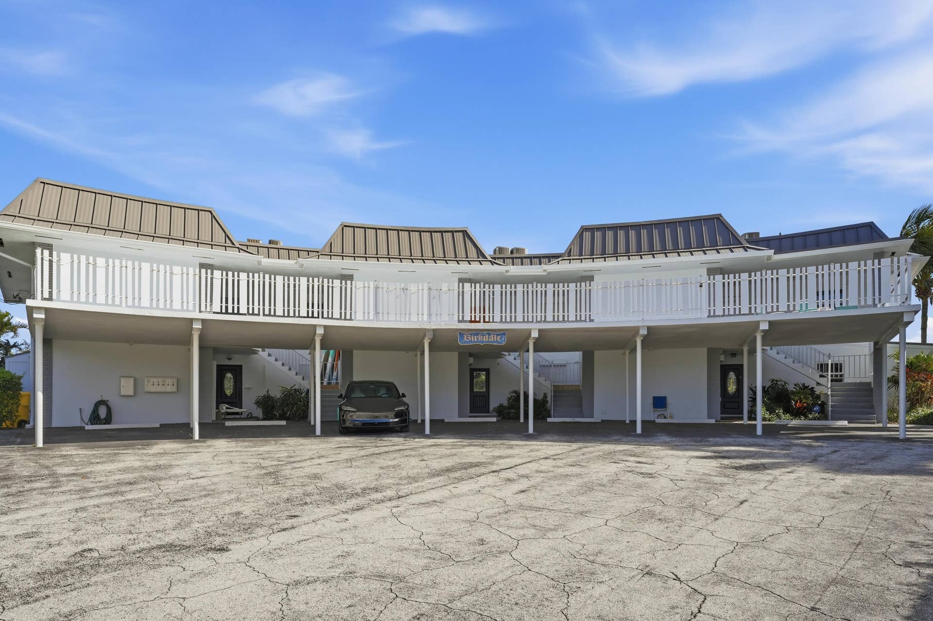 371 Wilma Circle, #4, Riviera Beach, FL 33404 Covered Parking - Building Front