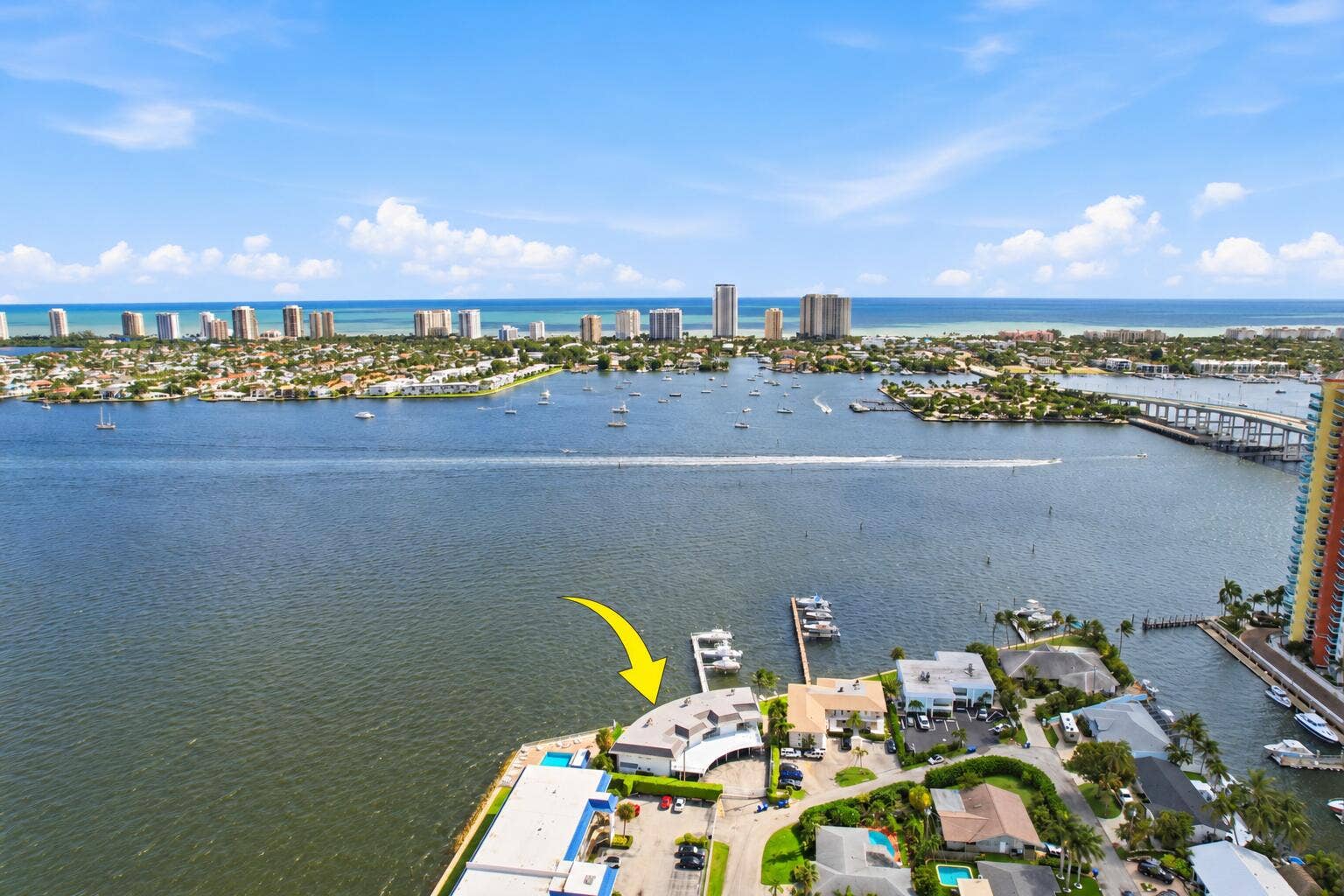 371 Wilma Circle, #4, Riviera Beach, FL 33404 Corner Unit Aerial