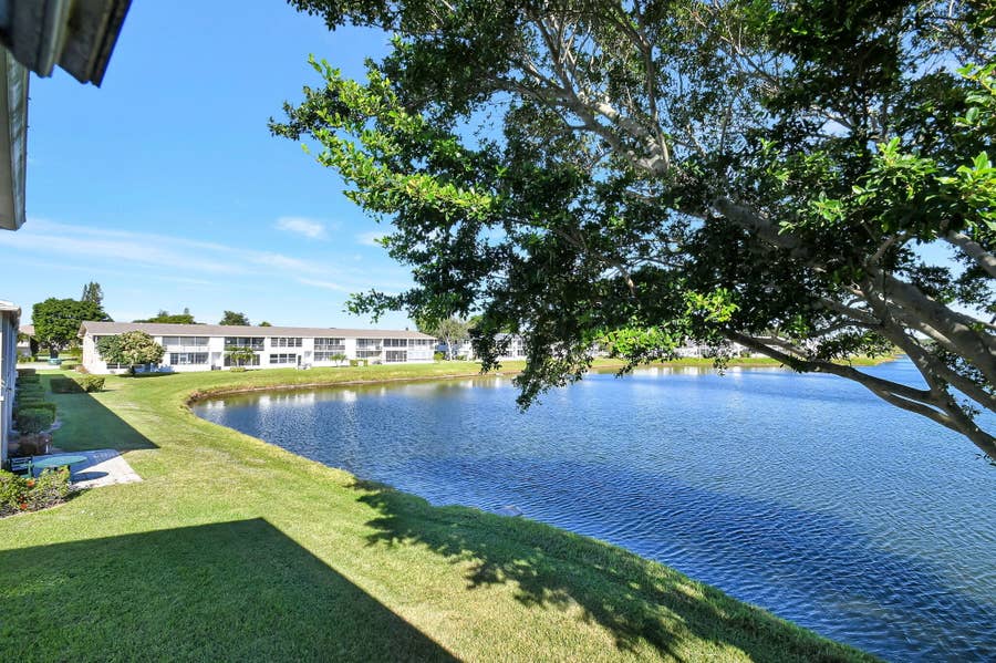 Property photo for 152 CHATHAM G, West Palm Beach, FL