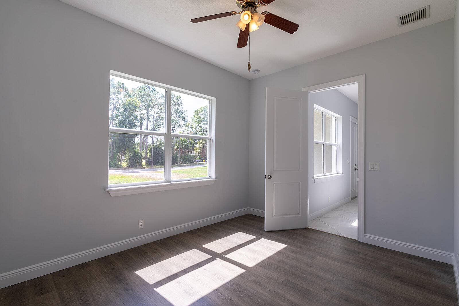 16569 77th Lane N, Loxahatchee, FL 33470 R6m3_Adrian_Puerta_Photography_-AP Photo