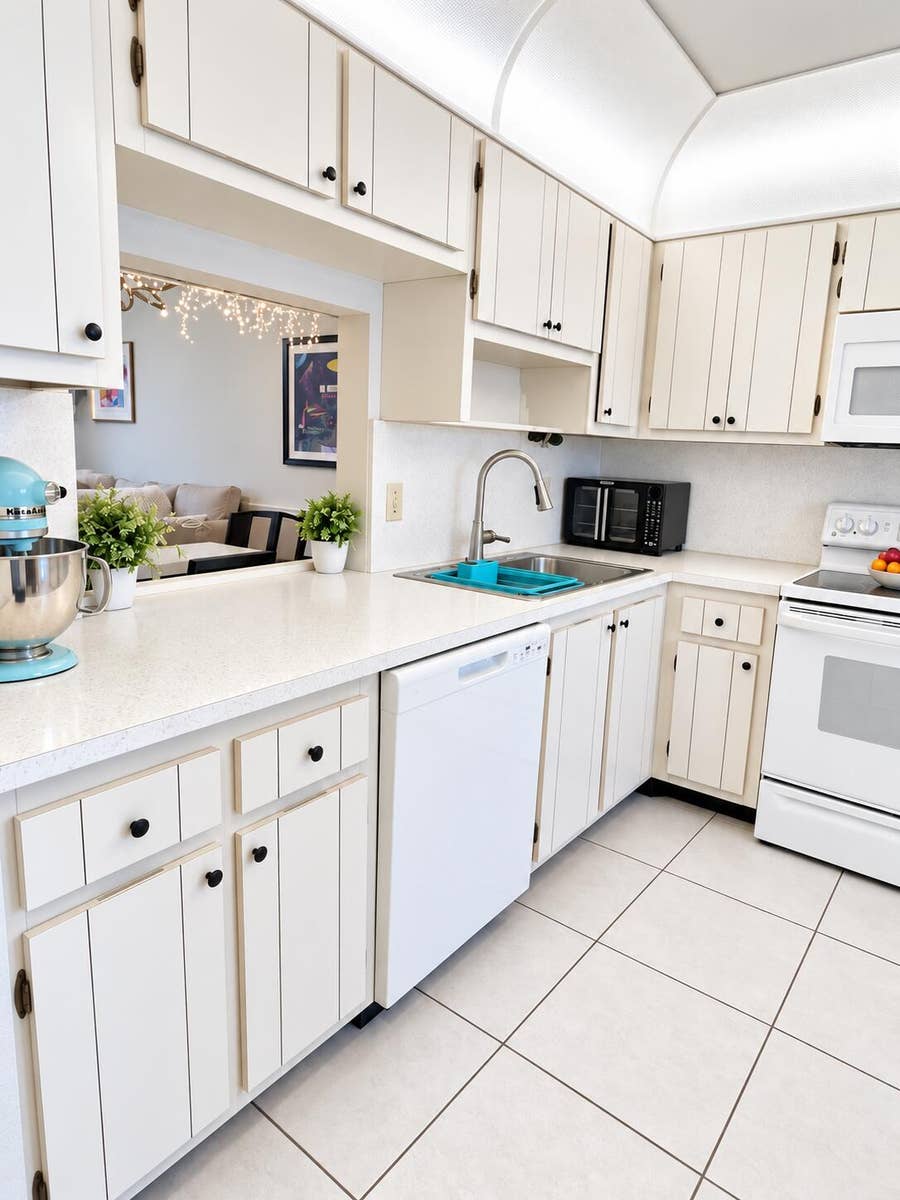 Property photo for 550 Covered Bridge, Lake Worth, FL