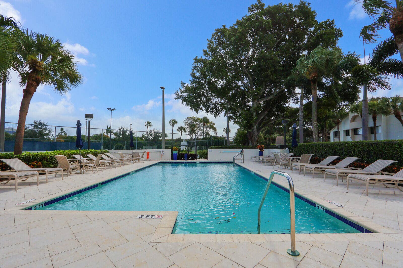 944 OAK HARBOUR Drive, Juno Beach, FL 33408 37_IMG_6739_mls