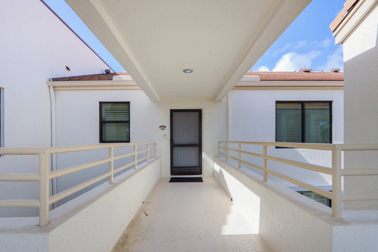 944 OAK HARBOUR Drive, Juno Beach, FL 33408 32_IMG_6697_mls