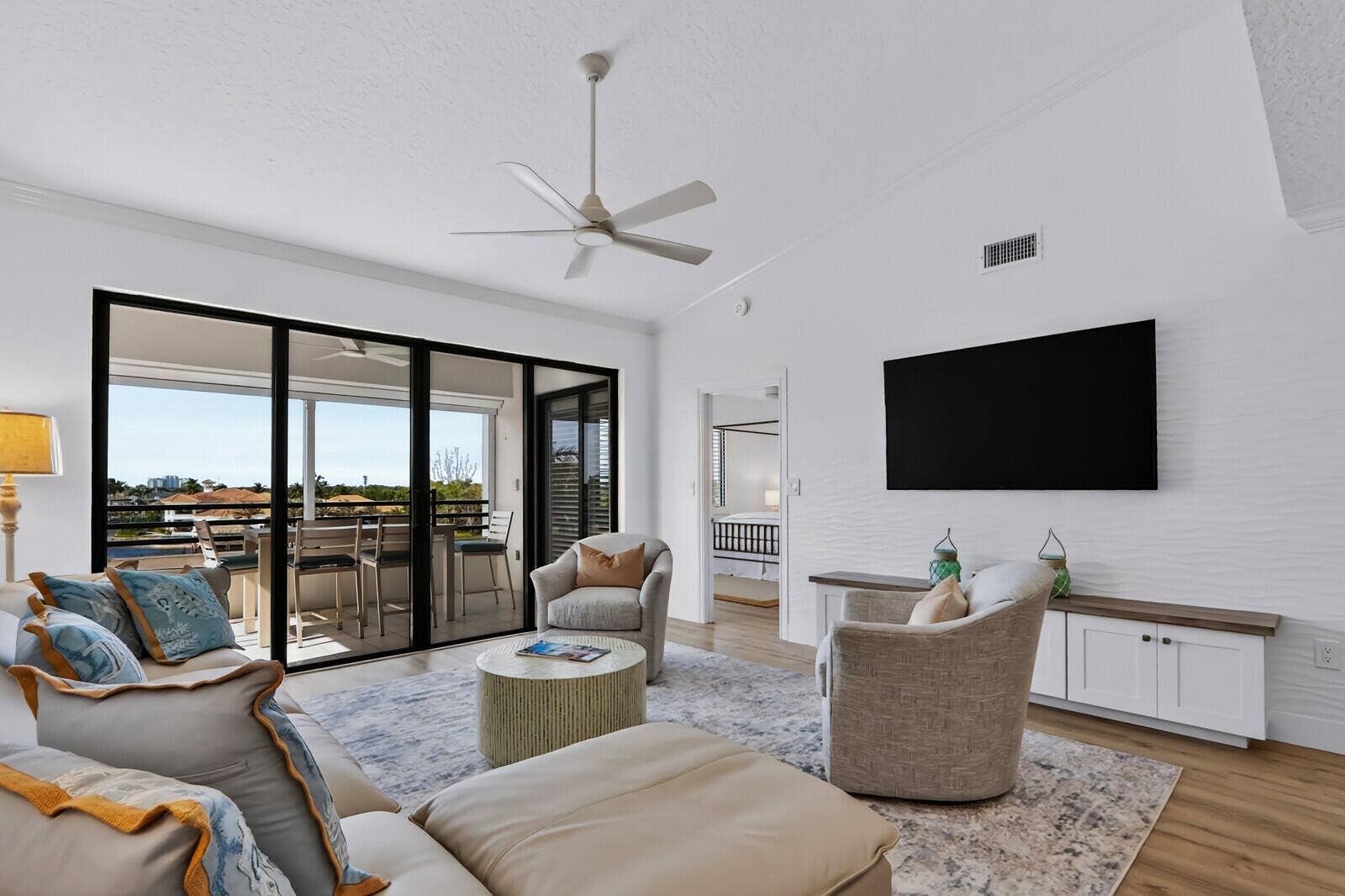 944 OAK HARBOUR Drive, Juno Beach, FL 33408 19_IMG_6596_mls