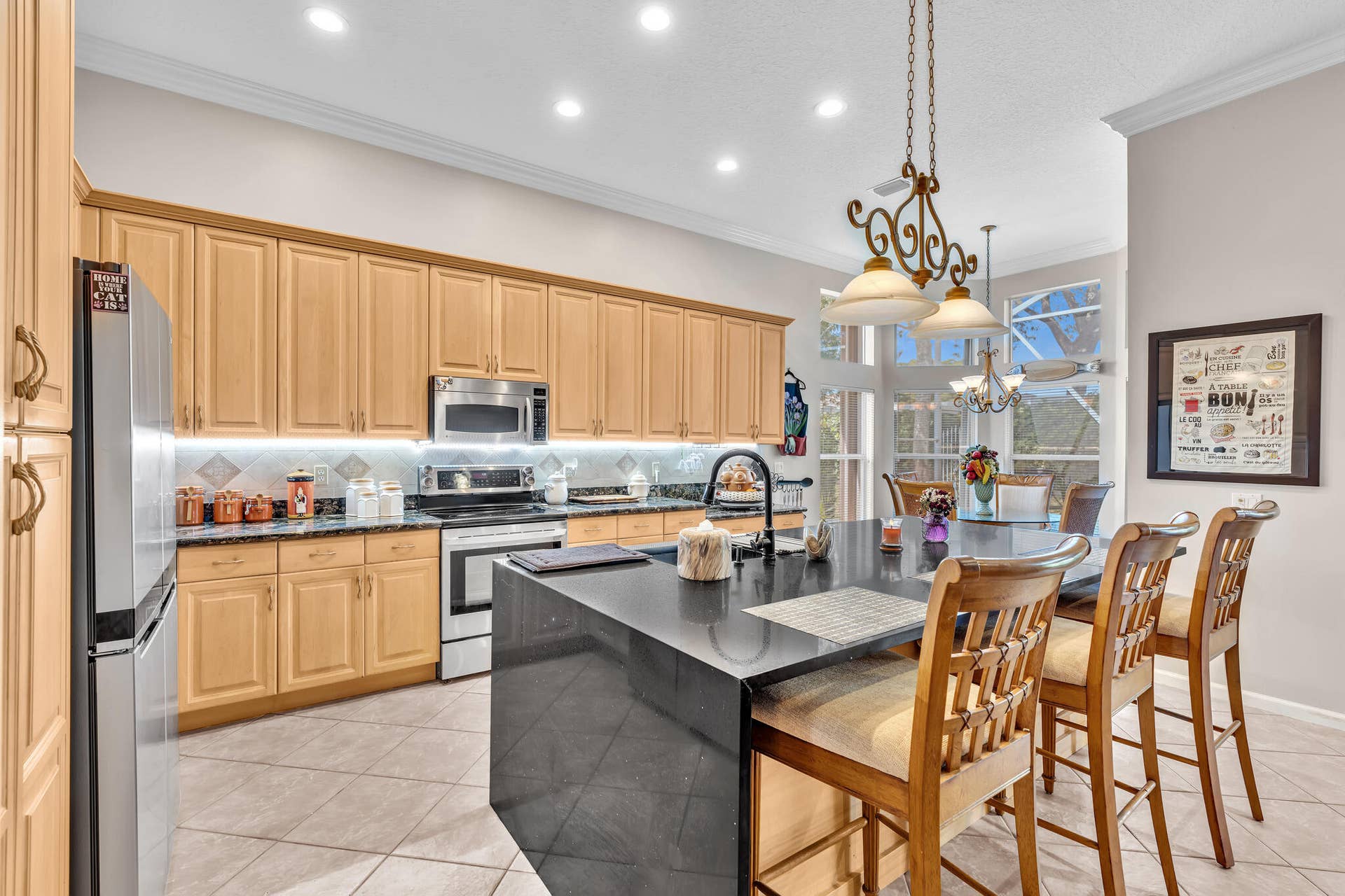 8127 PLAYA DEL SUR Boulevard, Lake Worth, FL 33467 Kitchen