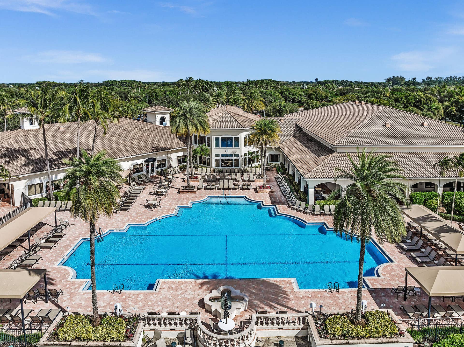 8127 PLAYA DEL SUR Boulevard, Lake Worth, FL 33467 VS Resort Pool