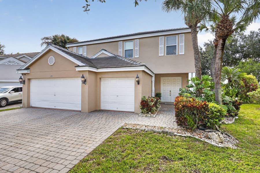 Property photo for 273 BERENGER Walk, Royal Palm Beach, FL