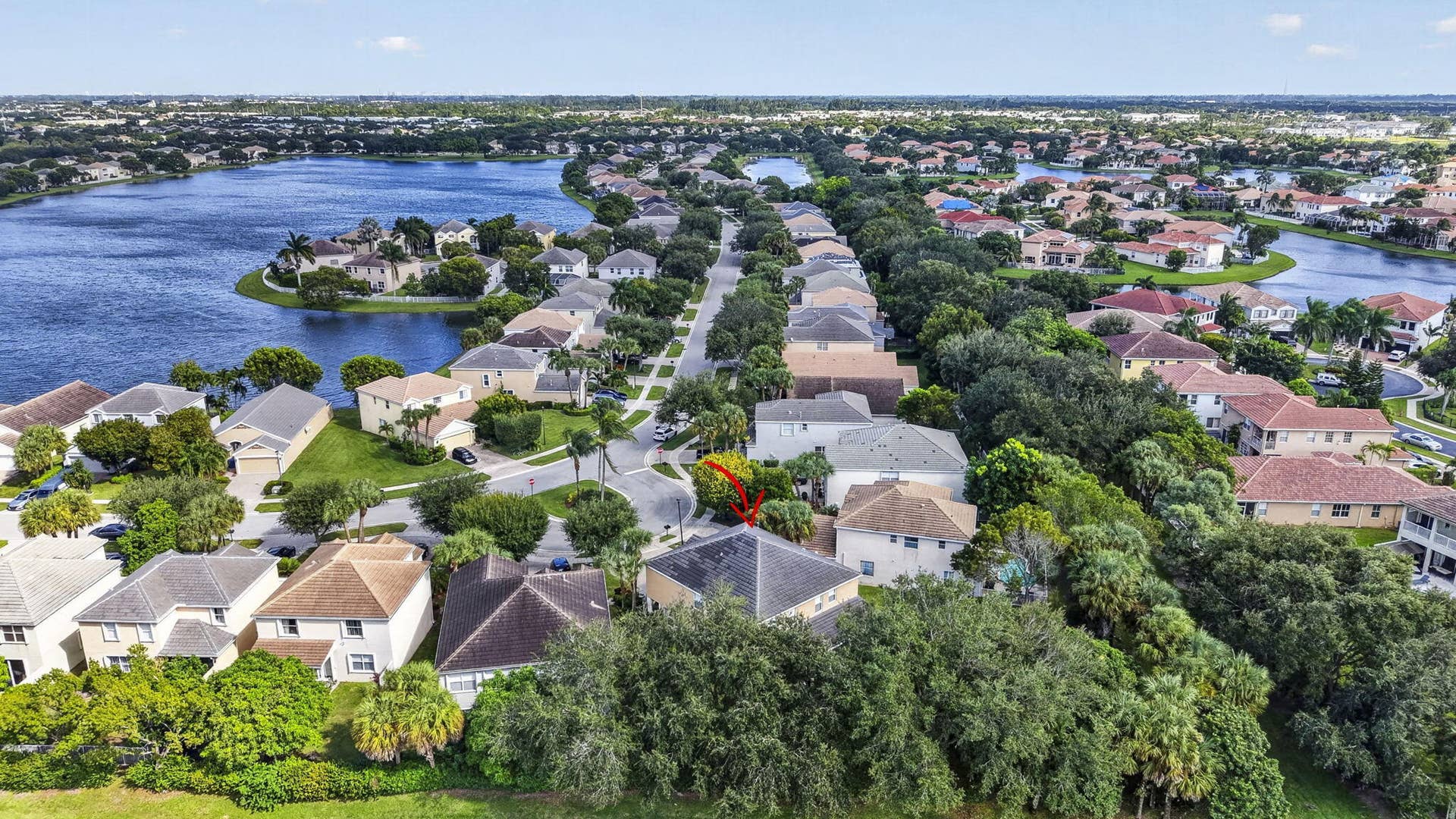 273 BERENGER Walk, Royal Palm Beach, FL 33414 72-web-or-mls-DJI_20261026143759_0899_D