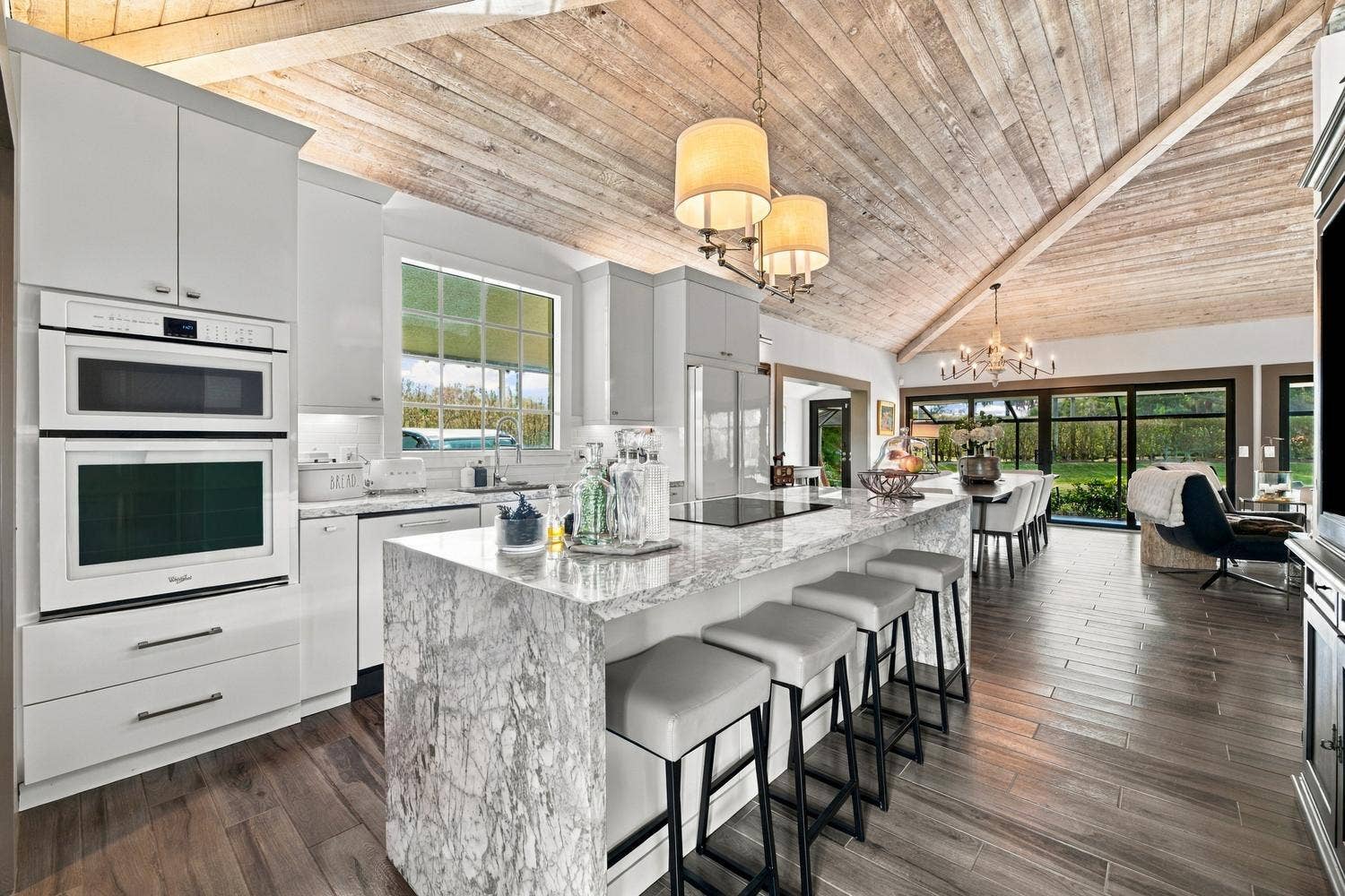 2083 WIGHTMAN Drive, Wellington, FL 33414 017-008-DSC 6332-1500x1000