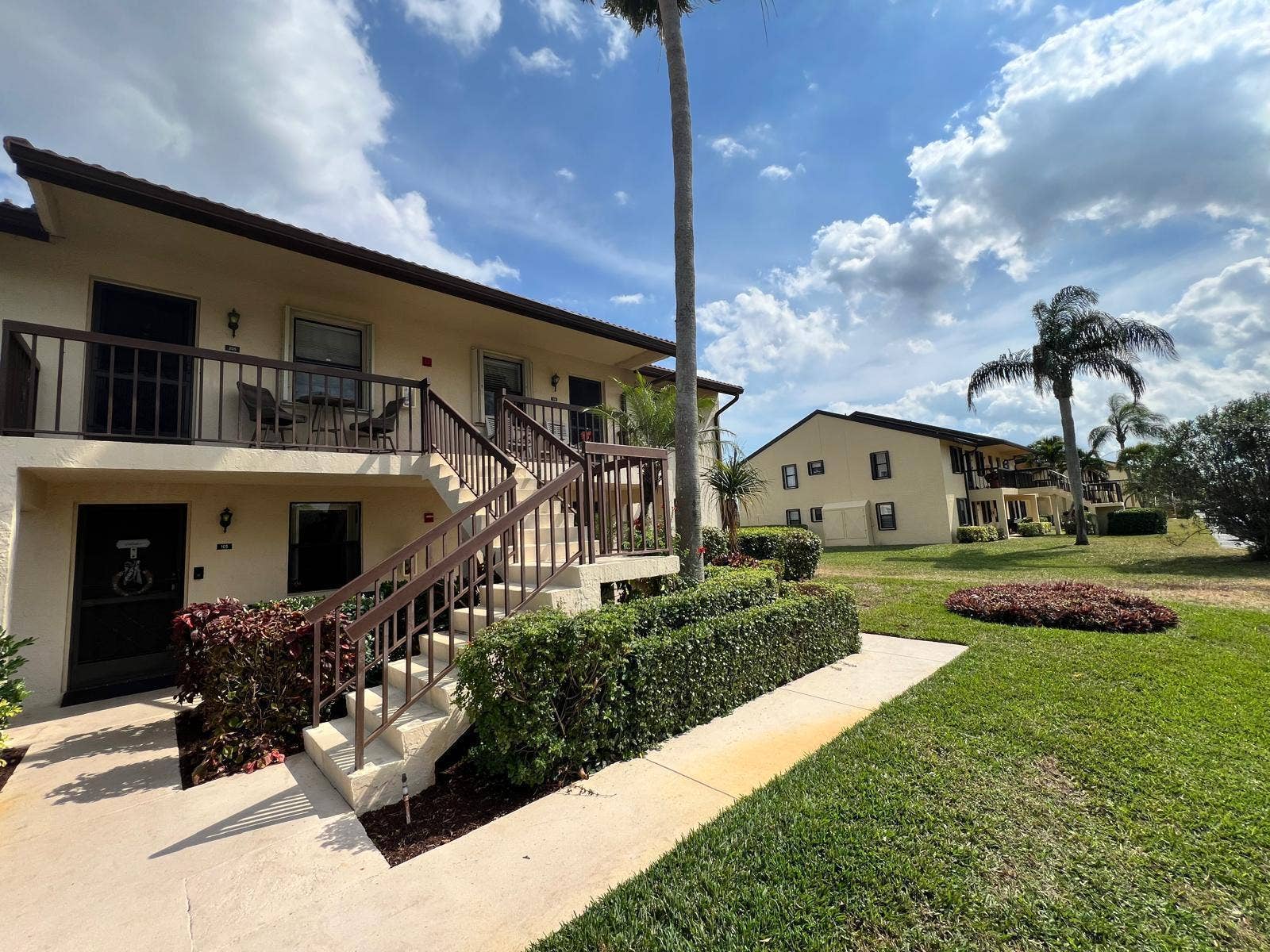 4682 LUCERNE LAKES Boulevard E, #206, Lake Worth, FL 33467 End unit gives more light with extra windows