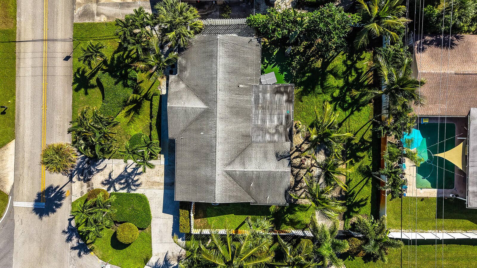 3712 LIGHTHOUSE Drive, Palm Beach Gardens, FL 33410 39_DJI_20261013110629_0324_D_mls