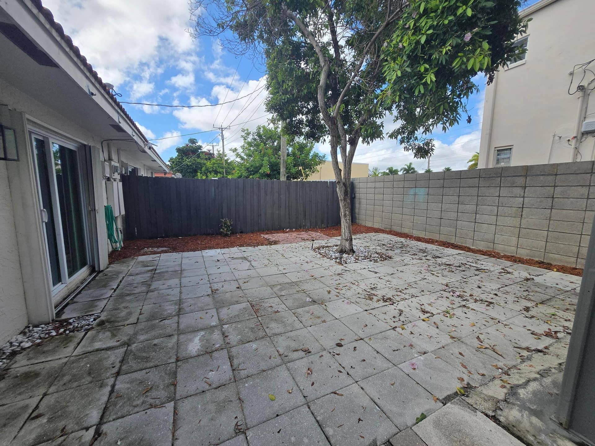 2269 NE 2nd Avenue, Boca Raton, FL 33431 Backyard