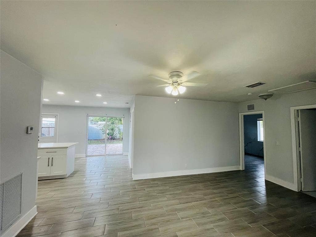 2231 SW 14TH Street, #A, Fort Lauderdale, Fort Lauderdale, FL 33312 2231 Exlys Pic 12