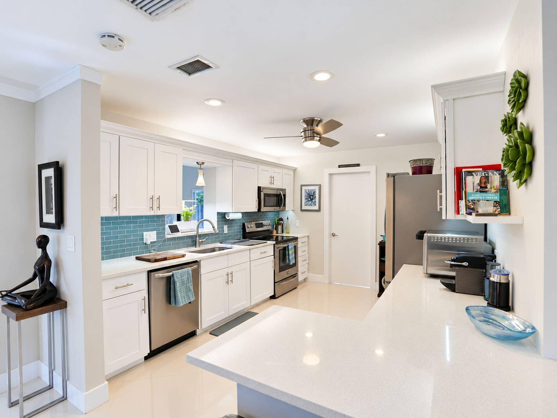 20-web-or-mls-5401_13_Taylor_NE_17th_Ter