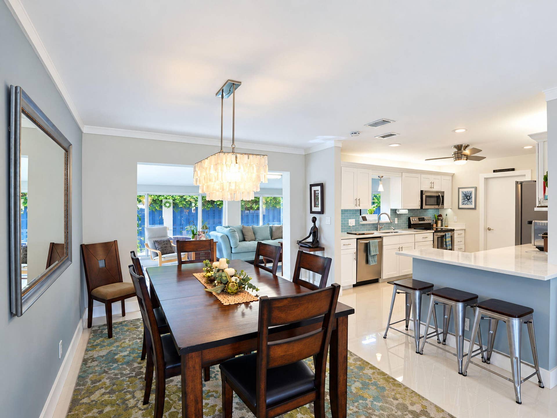 9-web-or-mls-5401_10_Taylor_NE_17th_Terr