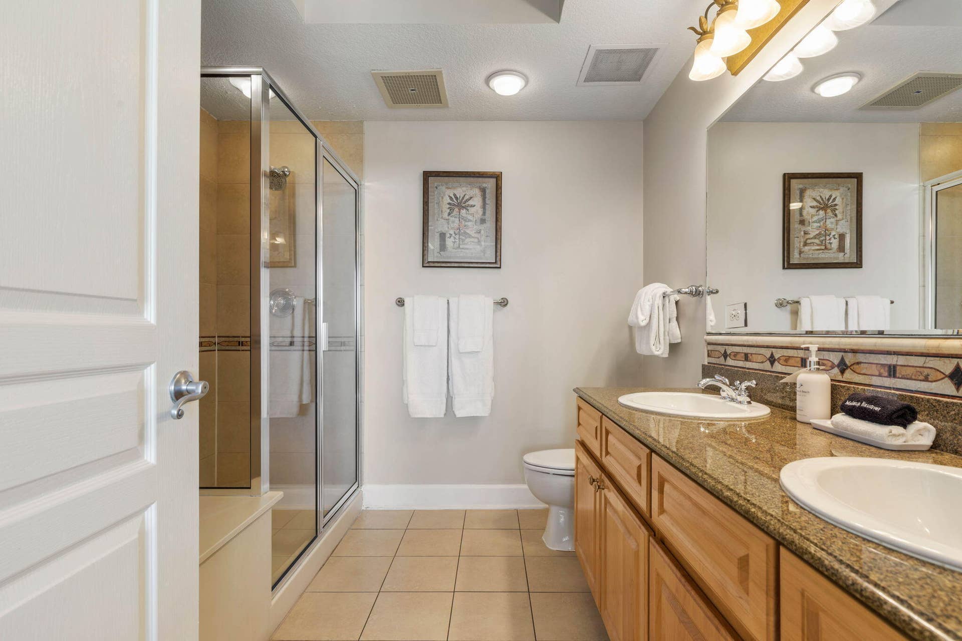 200 Ocean Crest Drive, #617, Palm Coast, FL 32137 37-web-or-mls-200 Ocean Crest Dr #617-37