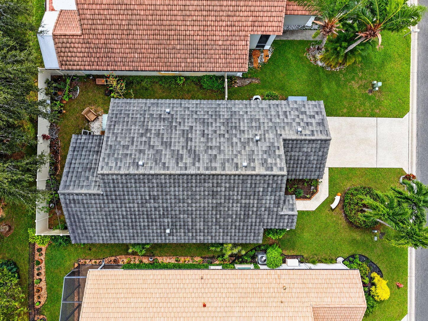 1886 BARNSTABLE Road, Wellington, FL 33414 Roof Replaced 4-01-23