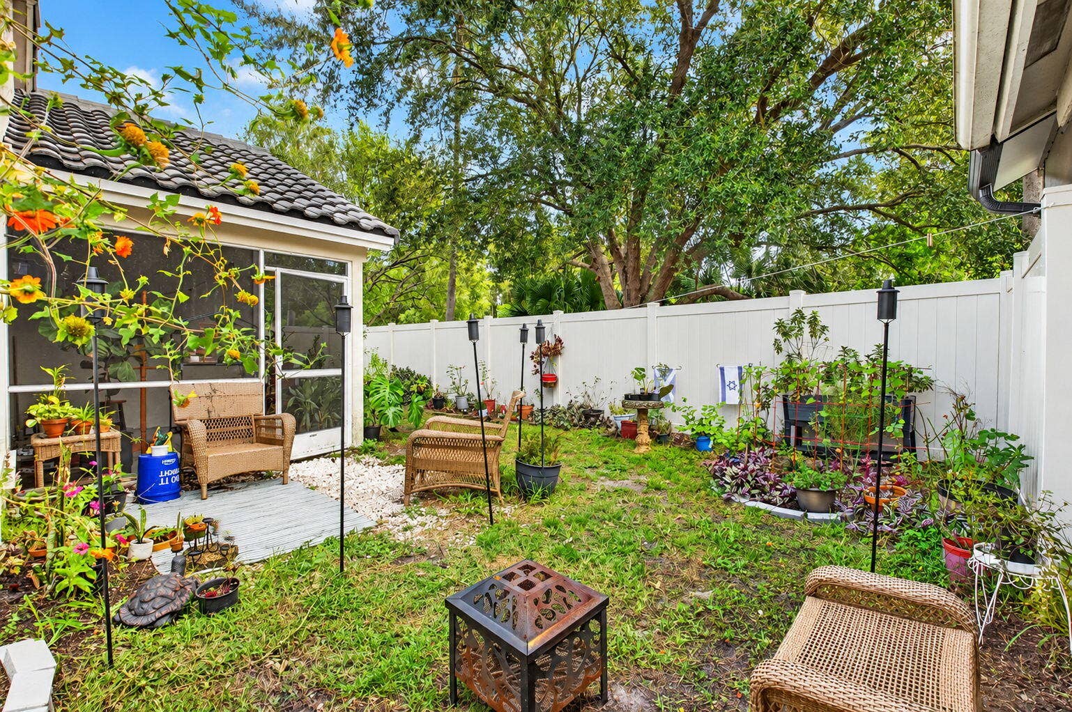 1886 BARNSTABLE Road, Wellington, FL 33414 Fenced Back Yard