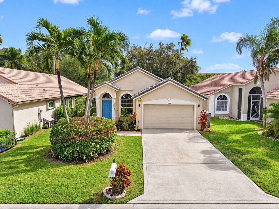 Property photo for 1886 BARNSTABLE Road, Wellington, FL