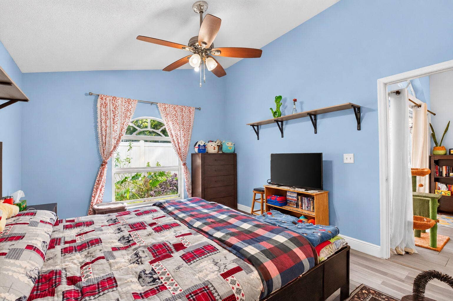 1886 BARNSTABLE Road, Wellington, FL 33414 Primary view to Living RM