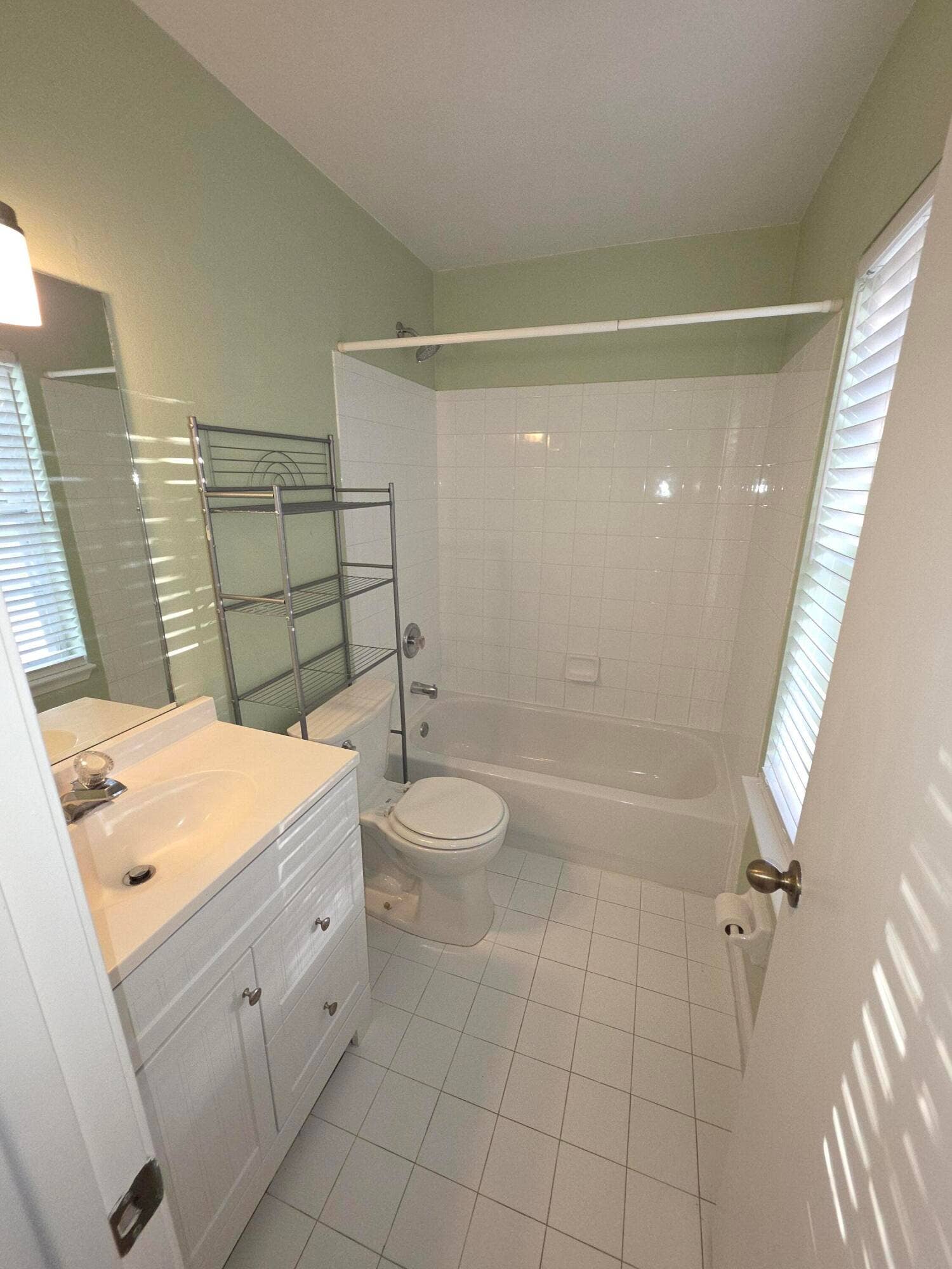 6004 N GOLDEN BEAUTY Lane, #6004, Tamarac, Tamarac, FL 33321 20261023_175726