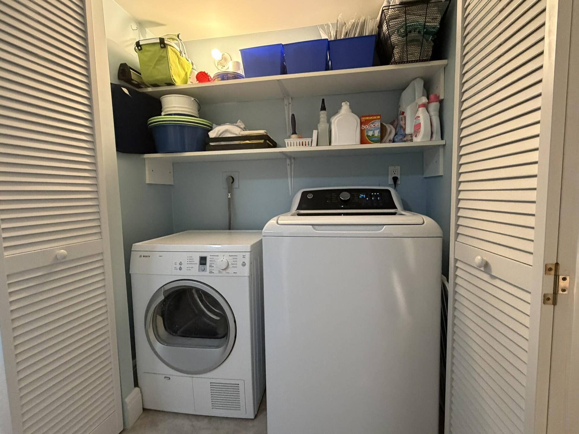 1340 S Ocean Boulevard, #2403 PH3, Pompano Beach, Pompano Beach, FL 33062 Full Size Washer & Dryer