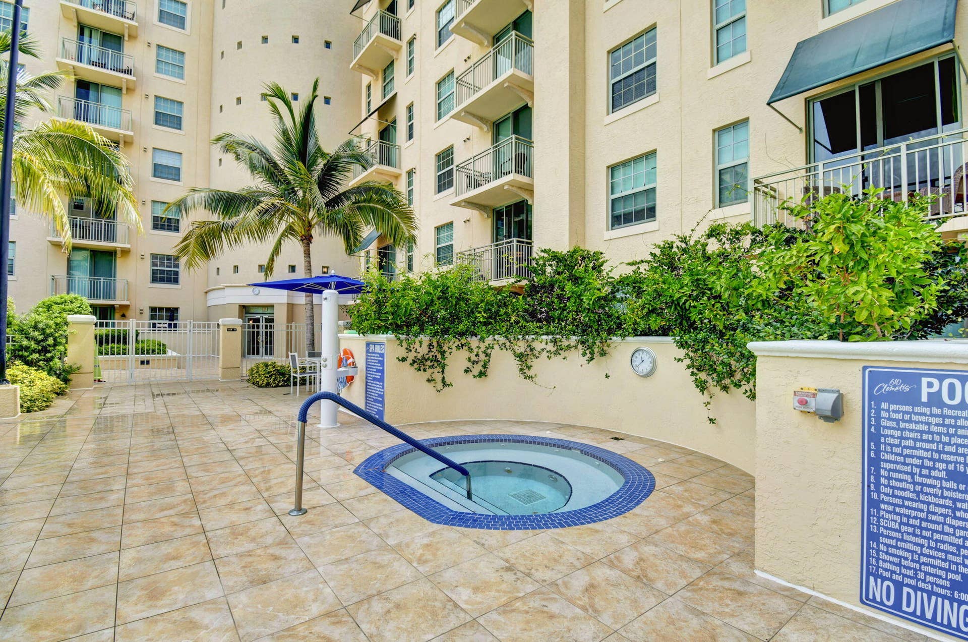 610 Clematis Street, #700, West Palm Beach, FL 33401 65-web-or-mls-34_610 clematis (7)