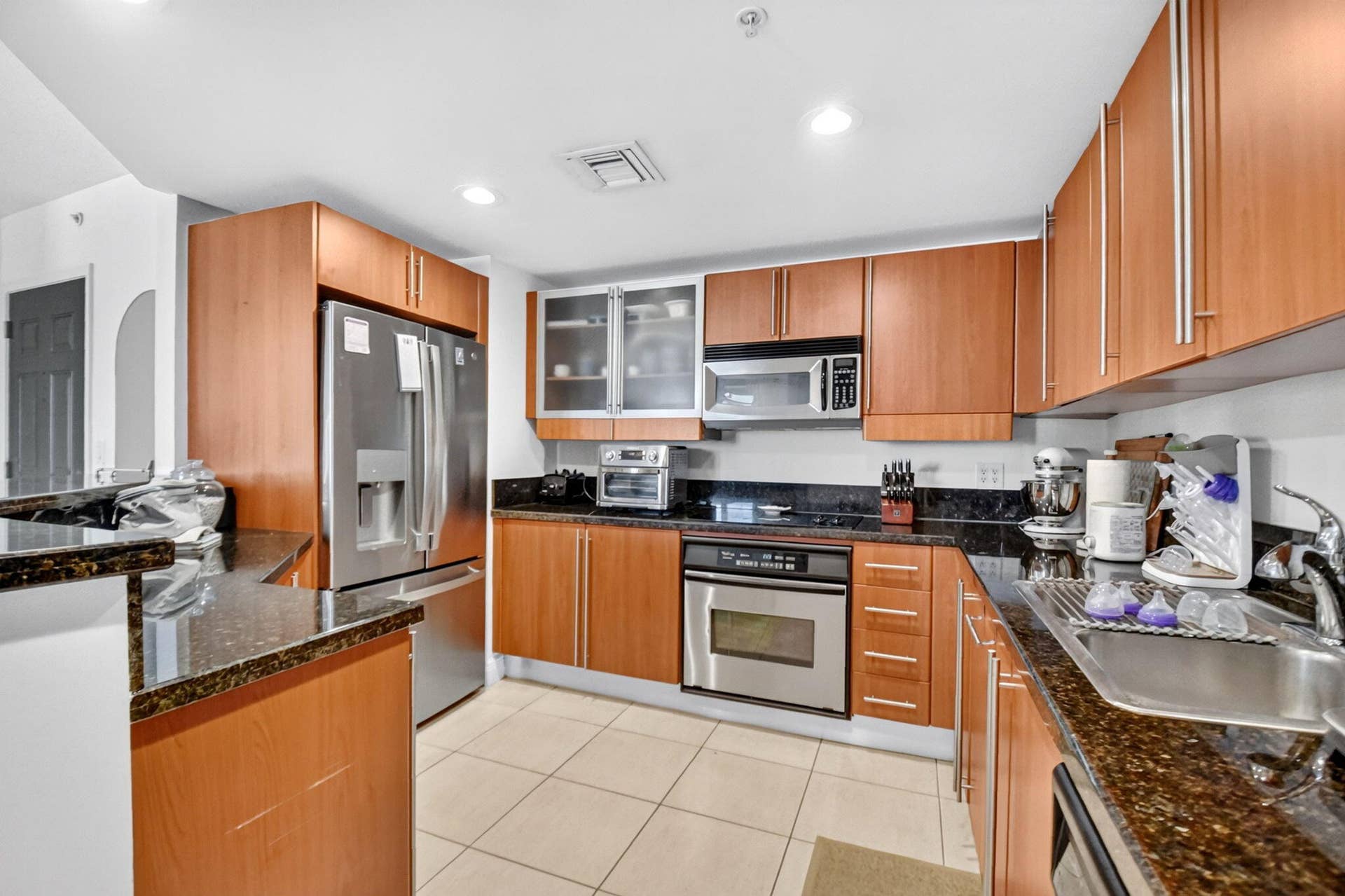 610 Clematis Street, #700, West Palm Beach, FL 33401 11-web-or-mls-DSC_5712