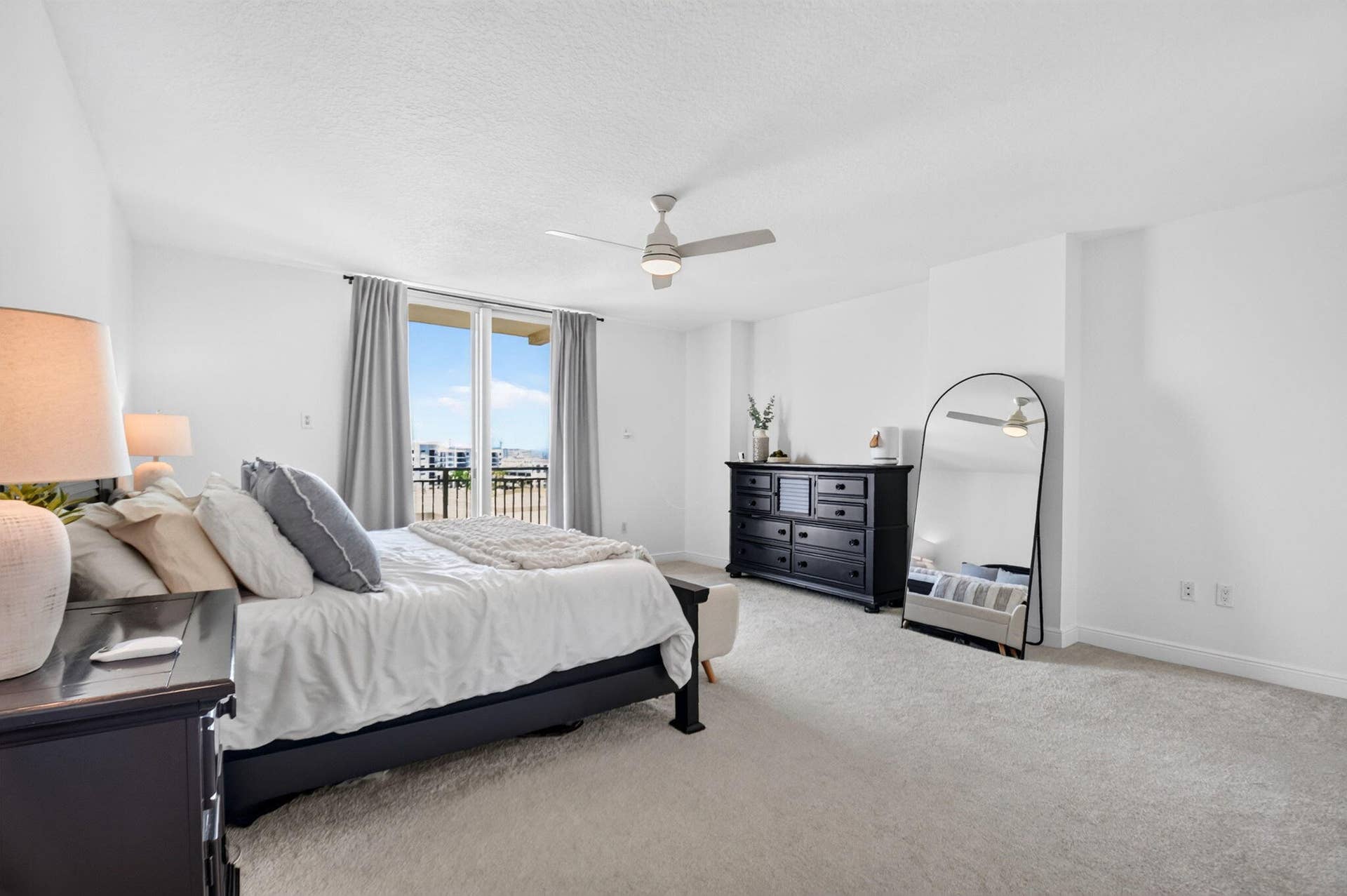 610 Clematis Street, #700, West Palm Beach, FL 33401 26-web-or-mls-DSC_5608
